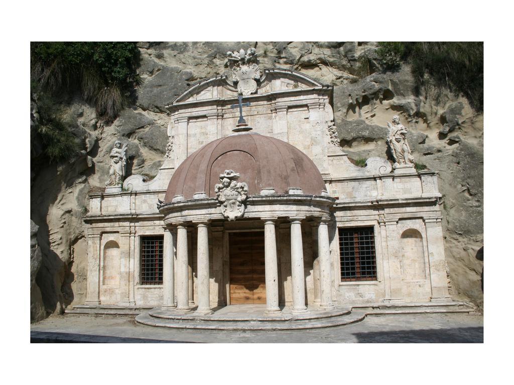 Meravilla Ascoli Piceno Exterior photo